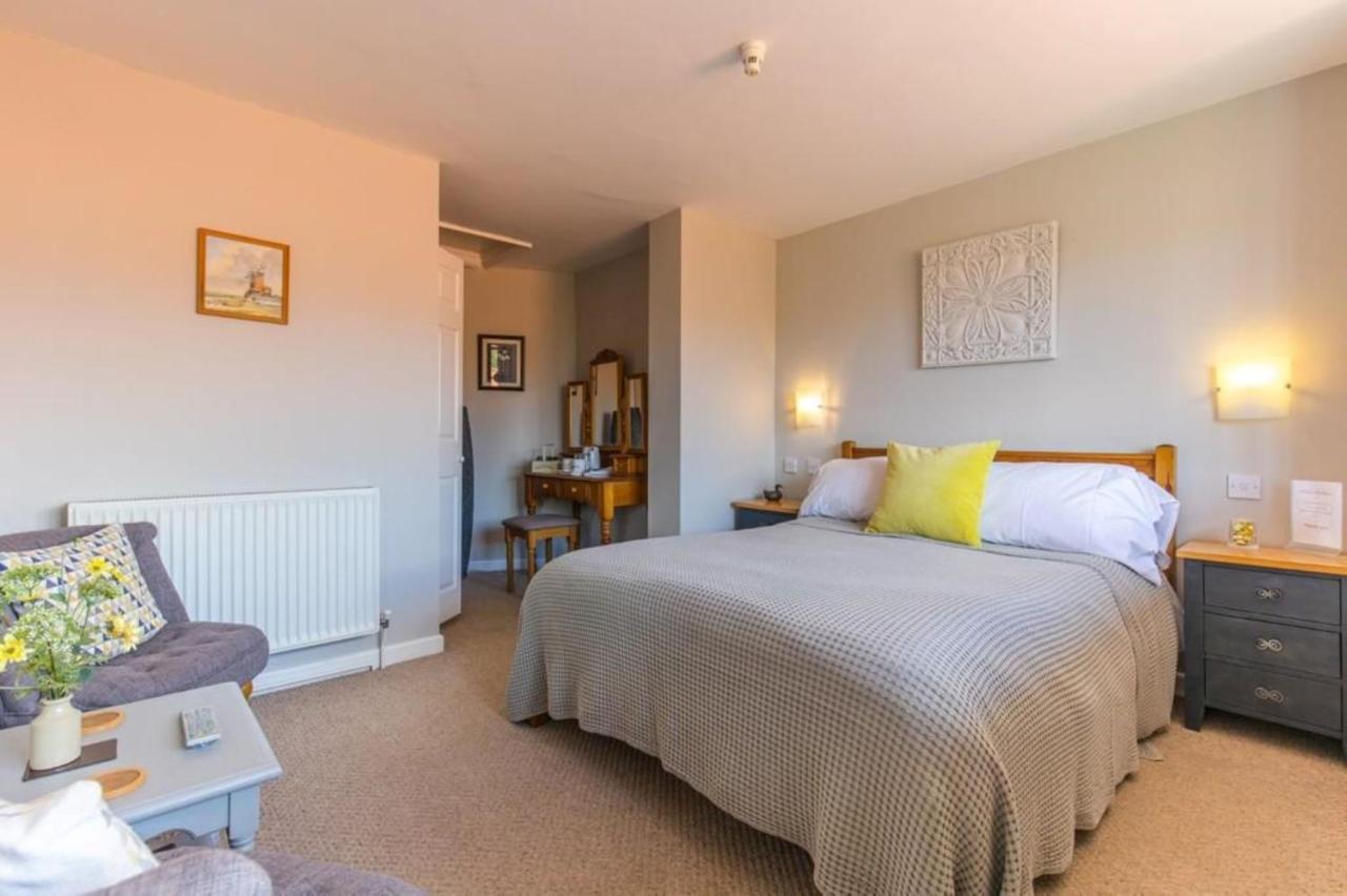 The Globe Inn Wells-next-the-Sea Eksteriør billede
